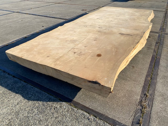 Plateau en bois de cèdre – 2860 x 1200 x 120 mm – Poncé