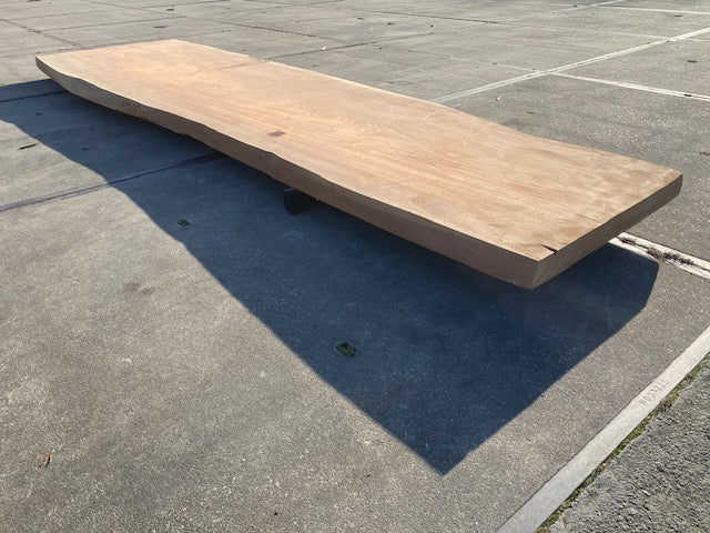 Afrormosia Boomstamblad – 4280 x 1060 x 80 mm – Geschuurd