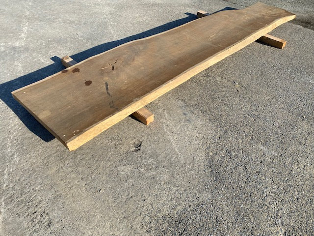 Planche en tronc de Chêne – 2980 x 660 x 55 mm – Ponçé